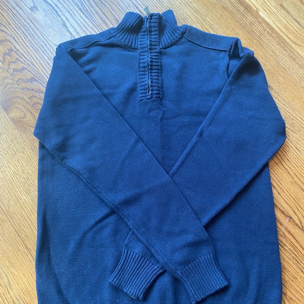 Man’s sweater